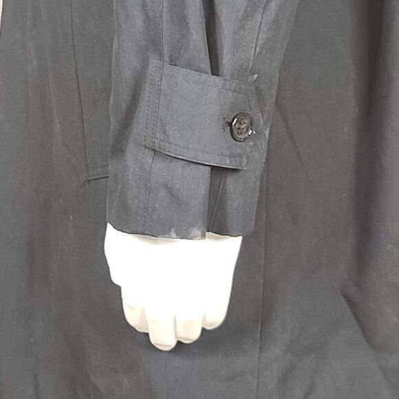 Saks Fifth Avenue Navy Lined Microfiber Over Coat, 42R - Picture 3 of 8